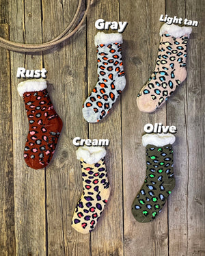 Fuzzy Socks: Leopard